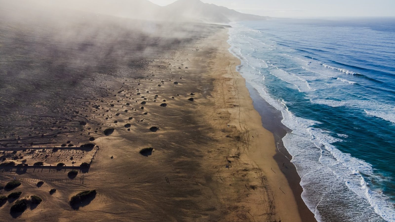 The Bay of Plenty coast looking south towards Papamoa