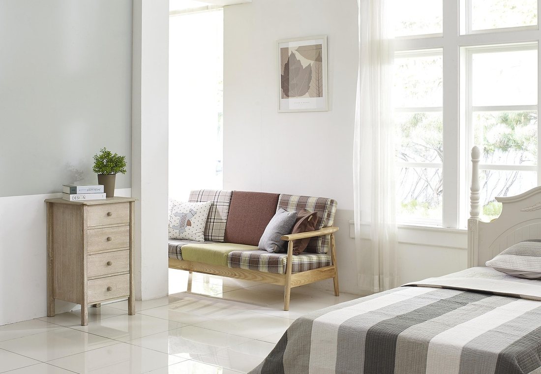A suite sitting room at Oceanic Manor